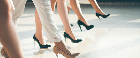 Pourquoi la mode a longtemps ignoré les jambes galbées ?